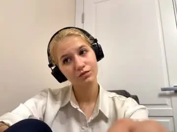 Chaturbate Adult Webcams of cleopatralewey