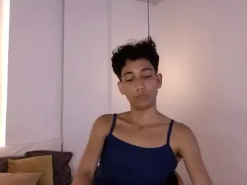 Chaturbate Live Porn of hot_little_bunny