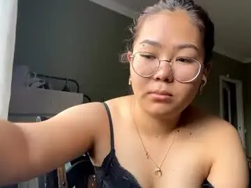 Chaturbate Free Porn Cam of eliatrimmell