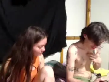Chaturbate Watch Live Sex Cams of miahells