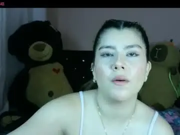 Chaturbate Live Sex Cam of bellatrix_colen