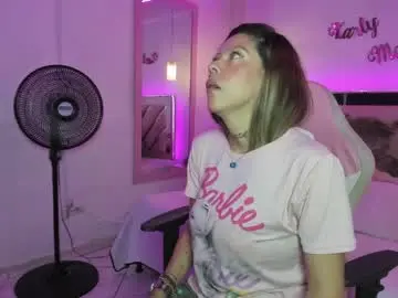 Chaturbate Sex Cam of karly_moonn