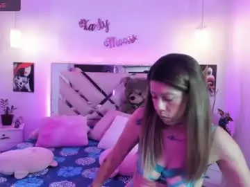 Chaturbate Live Sex Cam of karly_moonn