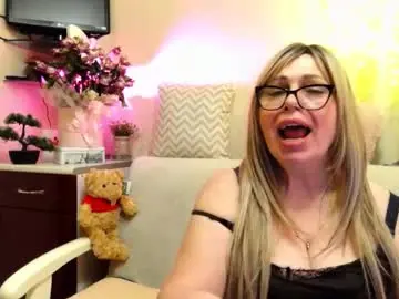 Chaturbate Watch Live Sex Cams of susiexnoreen
