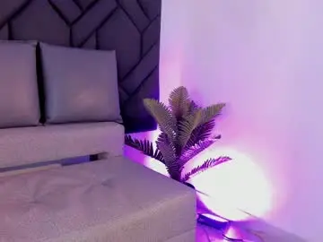 Chaturbate Nude Webcam of kyliee_vega