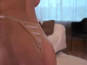 Chaturbate Live Sex Cam of lynnalltop