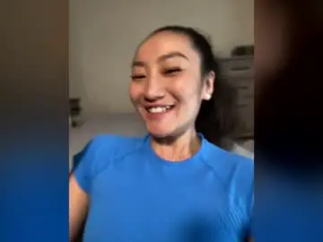 Chaturbate Watch Live Sex Cams of aliciahebixxx