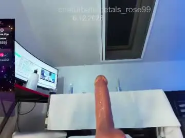 Chaturbate Adult Webcam of petals_rose99