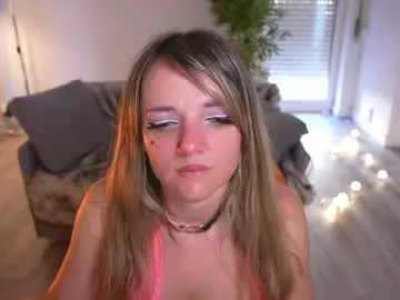 Chaturbate Live Sex Cam of magnetic_ami