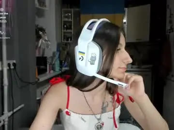 Chaturbate Live Sex Cam of _nika_kik
