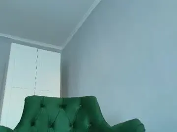 Chaturbate Live Porn of tiny_cute