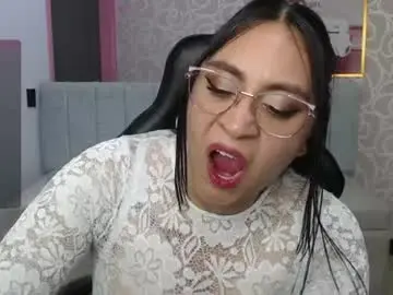 Chaturbate Live Sex Cam of ariabliss_ch