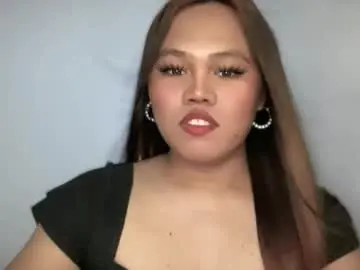 Chaturbate Free Porn Cam of yourhotgirl_lyn
