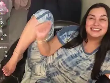 Chaturbate Live Sex Cam of honey_tia