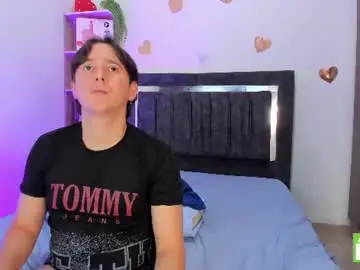 Chaturbate Free Live Porn of mariana_ronny