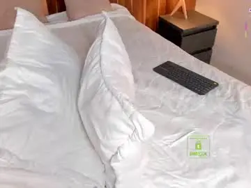 Chaturbate Free Live Porn of misskimm_