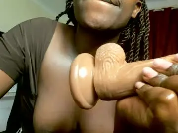 Chaturbate Live Porn of ebonyqueen_11