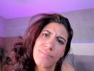 Chaturbate Free Porn Cam of samantha_hotly