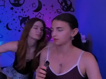 Chaturbate Best live sex cam show of angie_foxy