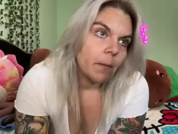 Chaturbate Live Sex of cherryb0mbb0mb