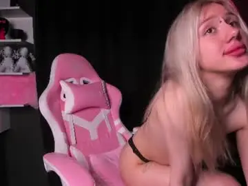 Chaturbate Live Porn of lyra_vie1