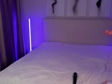 Chaturbate Live Sex Cam of barbielina_