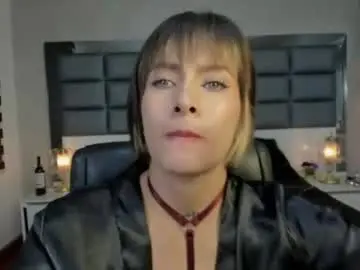 Chaturbate Free Porn Cam of mrs_regina_clk