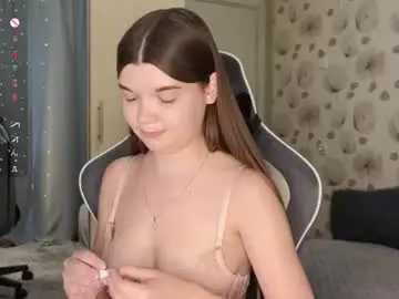 Chaturbate Live Sex Cam of _cute_ice