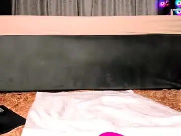 Chaturbate Adult Webcam of wowsquirt