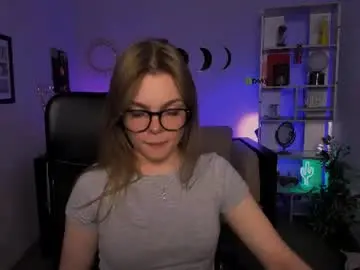 Chaturbate Free Live Porn of kitniss_dreamy