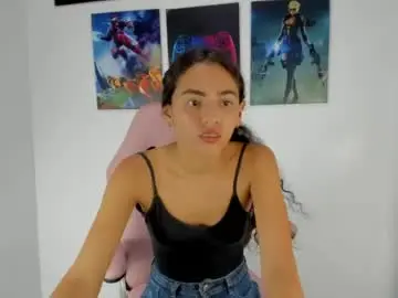 Chaturbate Free Live Porn of evelin_shy
