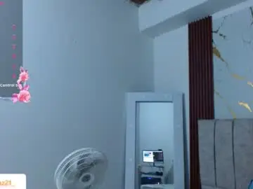 Chaturbate Live Porn of katediaz_