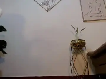 Chaturbate Sex Cam of mom_xxx