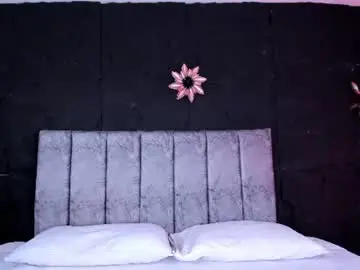 Chaturbate Nude Webcam of carolinakallewar