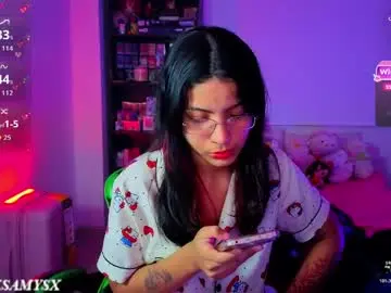 Chaturbate Sex Cam of helia_n_amy