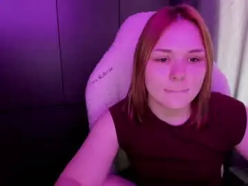 Chaturbate Live Sex Cam of alli_zi