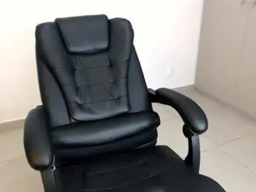 Chaturbate Live Sex Cam of pamy_assam_