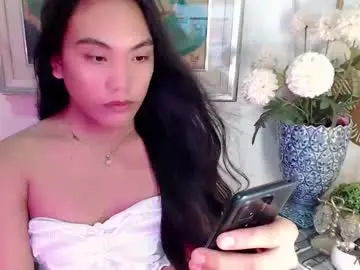 Chaturbate Live Sex Cam of asian_alliyah