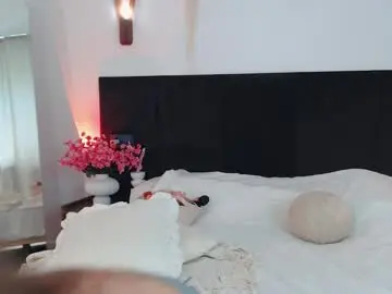 Chaturbate Live Sex Cam of lunaticabae
