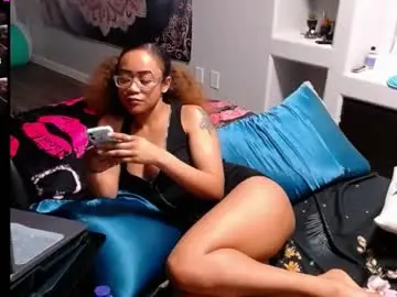 Chaturbate Best live sex cam show of cumplzqueen