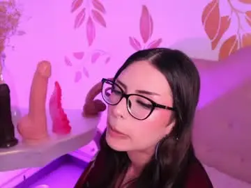 Chaturbate Live Sex Cam of misselektra__