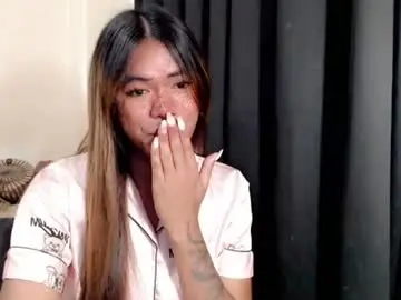 Chaturbate Sex Cam of im_yourfairyannaxx