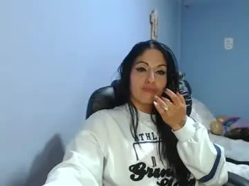 Chaturbate Sex Cam of sahotlove1