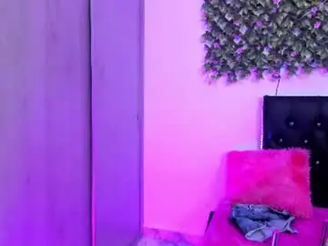 Chaturbate Adult Webcam of kyra_noir