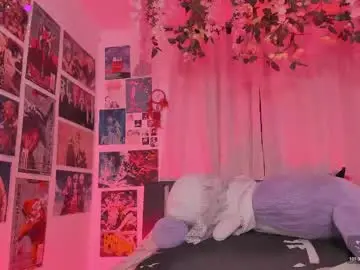 Chaturbate Live Porn of misscurvytop