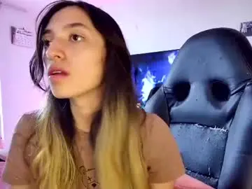 Chaturbate Free Live Porn of barbie20_