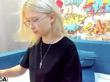 Chaturbate Best live sex cam show of nika_sm