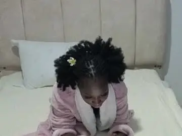 Chaturbate Free Porn Cam of ephy03