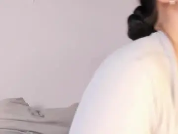 Chaturbate Sex Cam of andrearoux