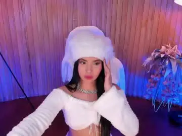 Chaturbate Free Porn Cam of mialaurence_